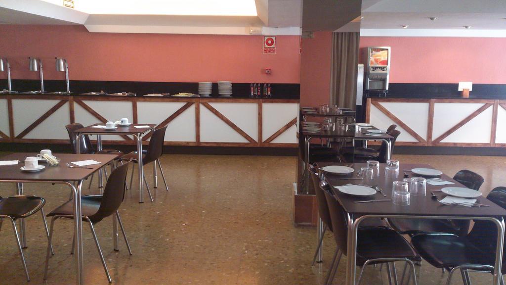Hotel Goya Alicante Luaran gambar